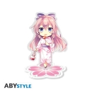 Bringen Sie die Essenz von Kirschblüten und Frühlingsfesten mit diesem leicht zusammengebauten zweiteiligen Acryl® von Megurine Luka von ABYstyle nach Hause. Die edle rosa Ästhetik der virtuellen Sängerin glänzt, als sie süß auf einer Kirschblüte posiert 